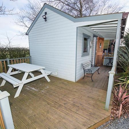 Seaways Glamping, Cedar Apartamento Driffield Exterior foto