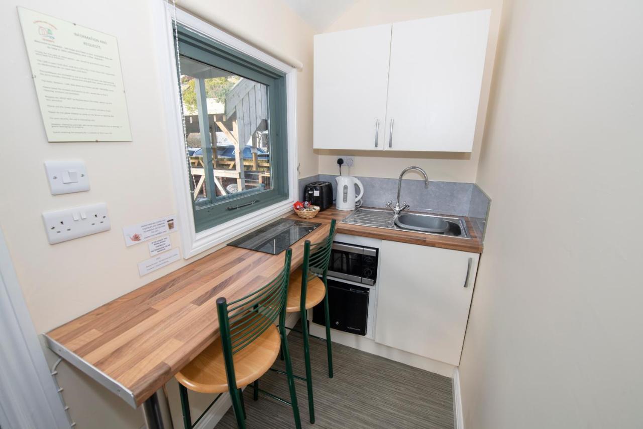 Seaways Glamping, Cedar Apartamento Driffield Exterior foto