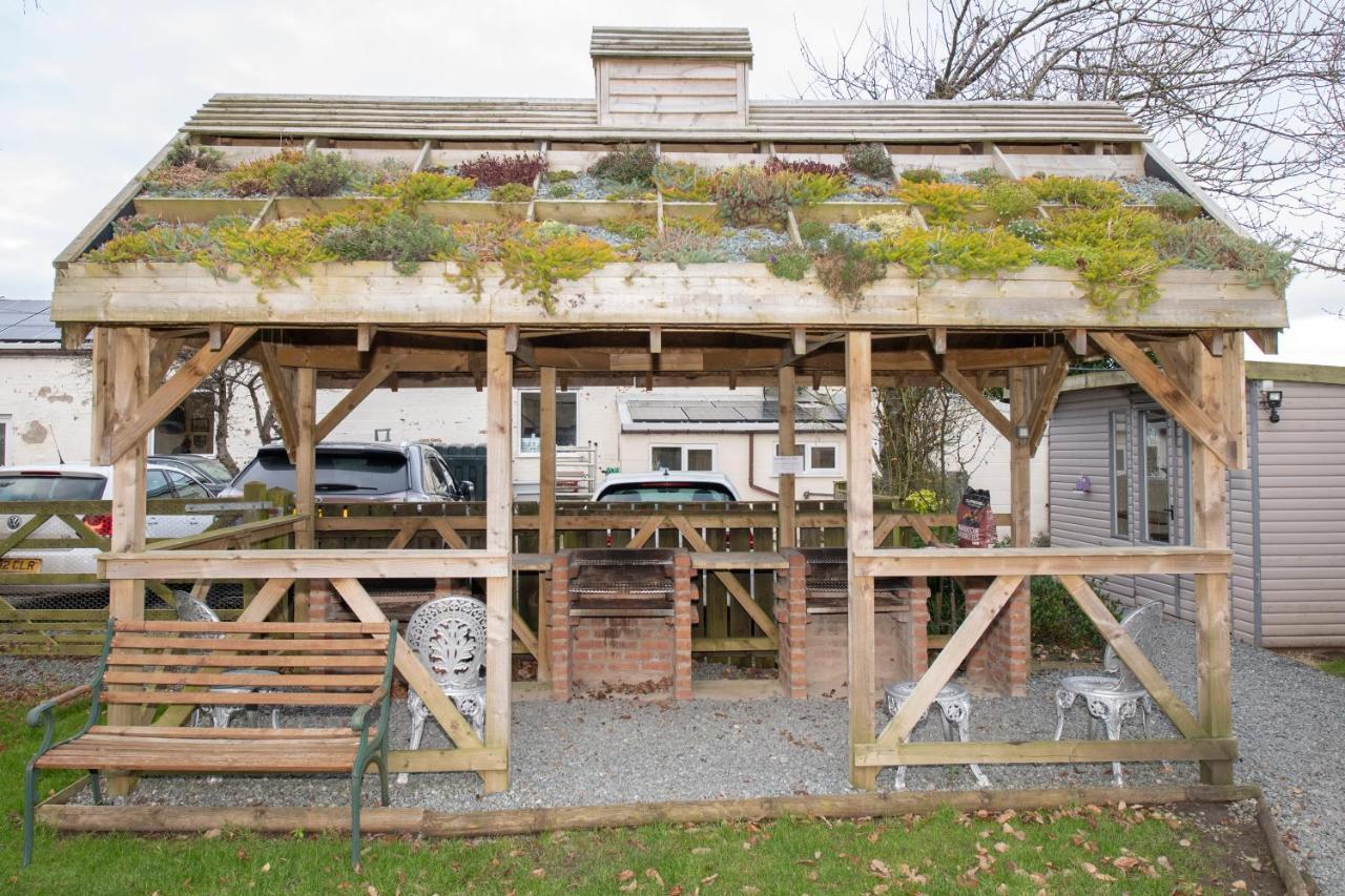 Seaways Glamping, Cedar Apartamento Driffield Exterior foto